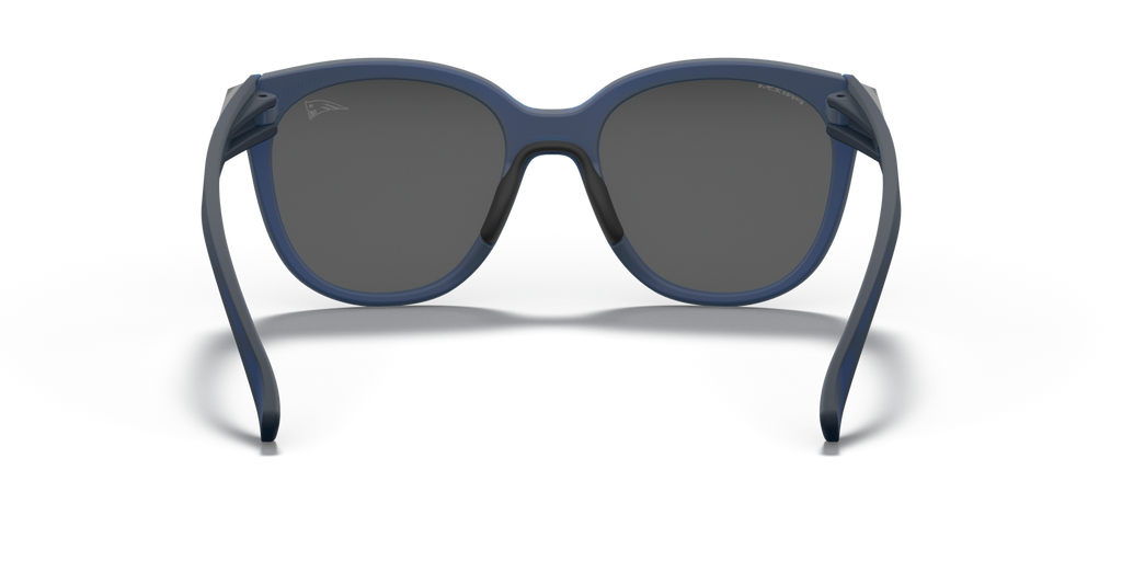 Oakley OO9433 New England Patriots Low Key Round Sunglasses