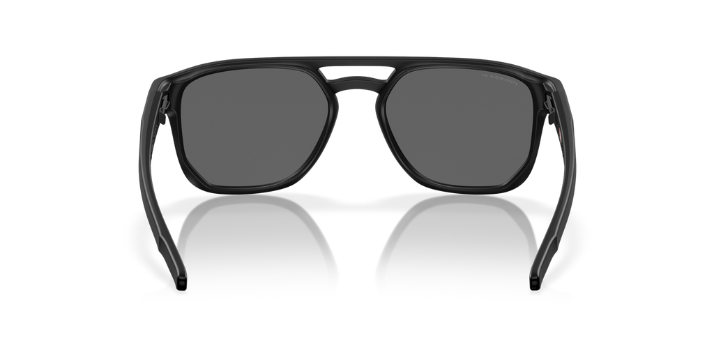Oakley OO9436 Latch Beta Square Sunglasses